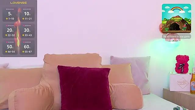 Mad beauty - checkout our excited streamers as they tease to their beloved melodies and slowly squirt for enjoyment to appease your wildest wishes.