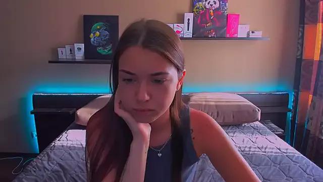 Mad beauty - checkout our excited streamers as they tease to their beloved melodies and slowly squirt for enjoyment to appease your wildest wishes.
