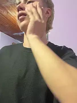 Photos of AlexanderCollman from StripChat is Freechat