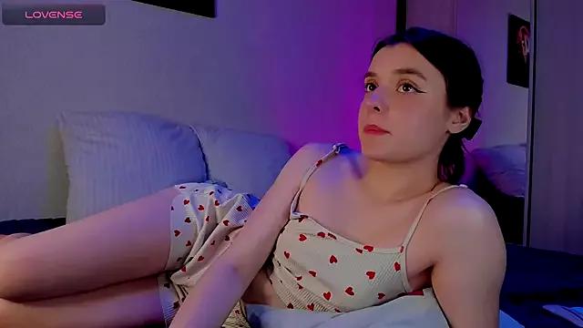 Mad beauty - checkout our excited streamers as they tease to their beloved melodies and slowly squirt for enjoyment to appease your wildest wishes.