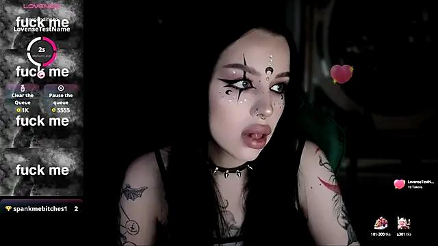 Mad beauty - checkout our excited streamers as they tease to their beloved melodies and slowly squirt for enjoyment to appease your wildest wishes.