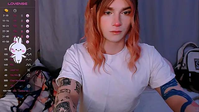 Mad beauty - checkout our excited streamers as they tease to their beloved melodies and slowly squirt for enjoyment to appease your wildest wishes.