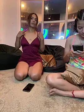 Mad beauty - checkout our excited streamers as they tease to their beloved melodies and slowly squirt for enjoyment to appease your wildest wishes.