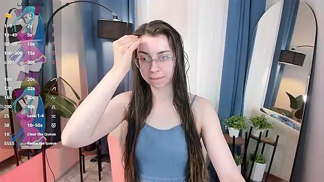AliceBlaine from StripChat is Freechat