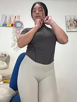 Mad beauty - checkout our excited streamers as they tease to their beloved melodies and slowly squirt for enjoyment to appease your wildest wishes.