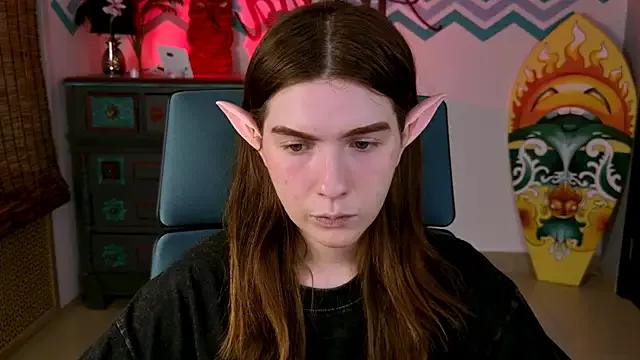 Mad beauty - checkout our excited streamers as they tease to their beloved melodies and slowly squirt for enjoyment to appease your wildest wishes.