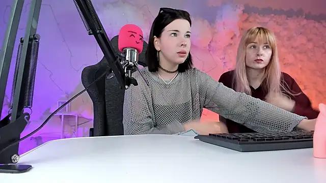 Mad beauty - checkout our excited streamers as they tease to their beloved melodies and slowly squirt for enjoyment to appease your wildest wishes.