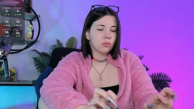 Mad beauty - checkout our excited streamers as they tease to their beloved melodies and slowly squirt for enjoyment to appease your wildest wishes.