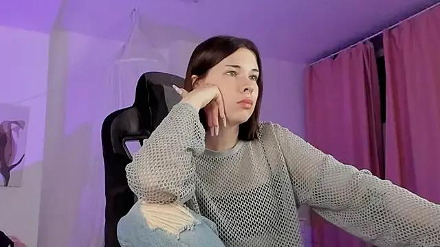 Mad beauty - checkout our excited streamers as they tease to their beloved melodies and slowly squirt for enjoyment to appease your wildest wishes.