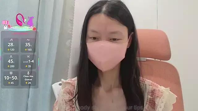 AlinaBaby_T from StripChat is Freechat