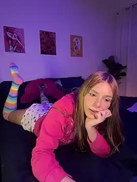 Mad beauty - checkout our excited streamers as they tease to their beloved melodies and slowly squirt for enjoyment to appease your wildest wishes.