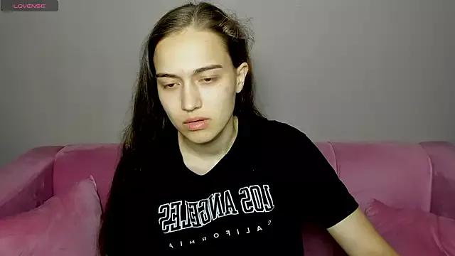Alisa__Kelly from StripChat is Freechat