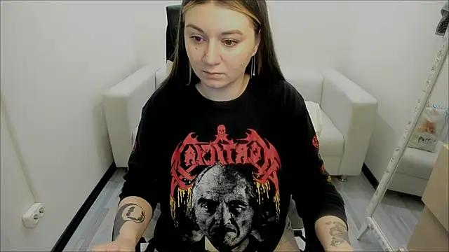 Mad beauty - checkout our excited streamers as they tease to their beloved melodies and slowly squirt for enjoyment to appease your wildest wishes.