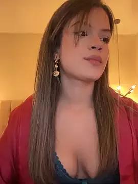 Alisha-Bond from StripChat is Freechat