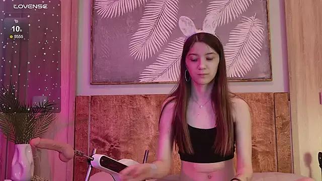 Mad beauty - checkout our excited streamers as they tease to their beloved melodies and slowly squirt for enjoyment to appease your wildest wishes.
