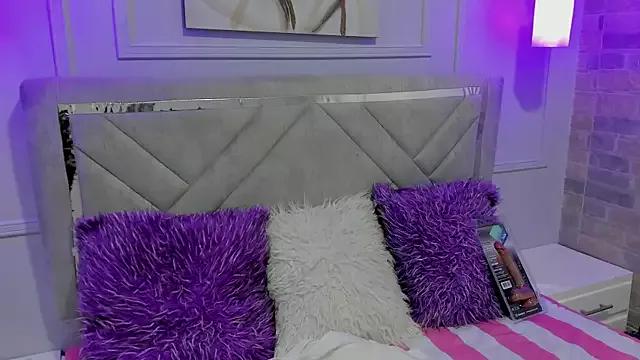 Alison_Martinez from StripChat is Freechat