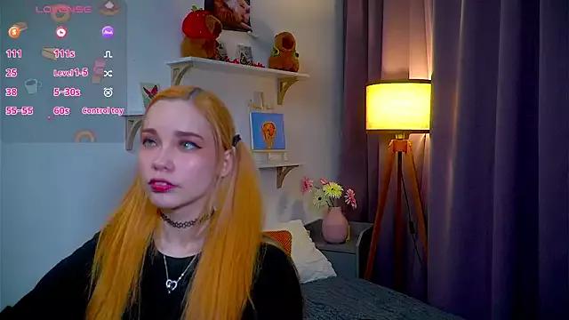 Alissa_Kitty from StripChat is Freechat