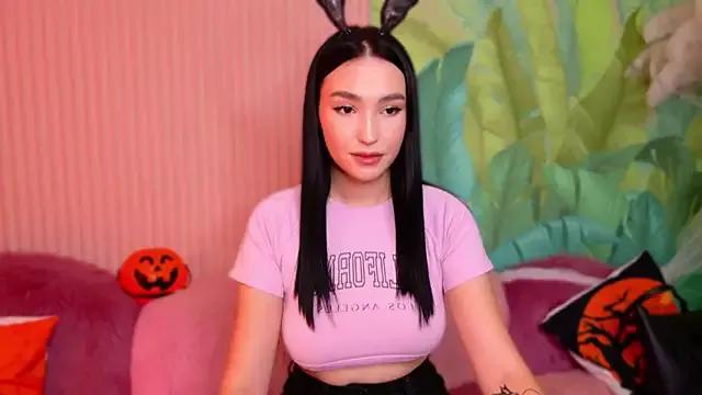 Amanda_Choi from StripChat is Freechat