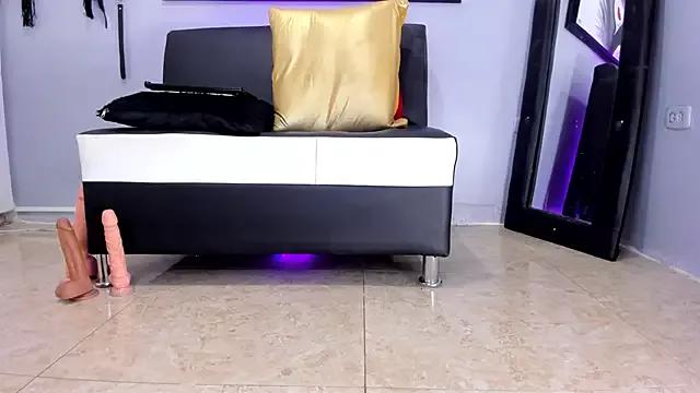 Mad beauty - checkout our excited streamers as they tease to their beloved melodies and slowly squirt for enjoyment to appease your wildest wishes.