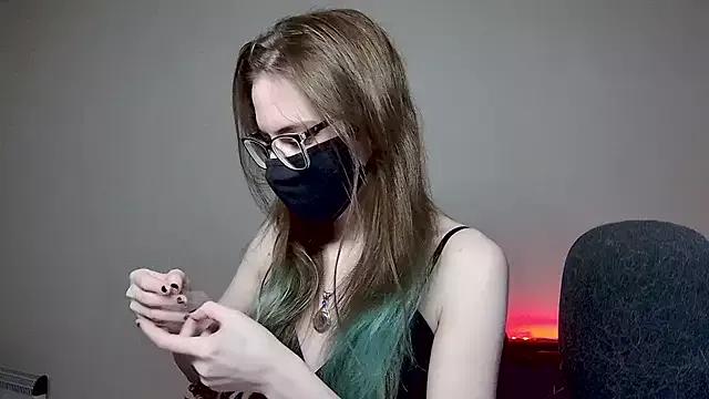 Mad beauty - checkout our excited streamers as they tease to their beloved melodies and slowly squirt for enjoyment to appease your wildest wishes.