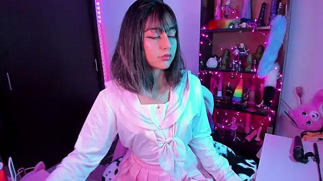 Mad beauty - checkout our excited streamers as they tease to their beloved melodies and slowly squirt for enjoyment to appease your wildest wishes.