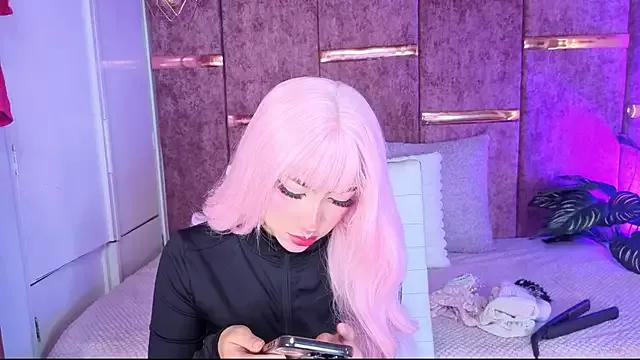 Mad beauty - checkout our excited streamers as they tease to their beloved melodies and slowly squirt for enjoyment to appease your wildest wishes.