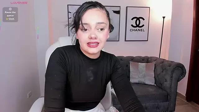 amelia_cherry from StripChat is Freechat