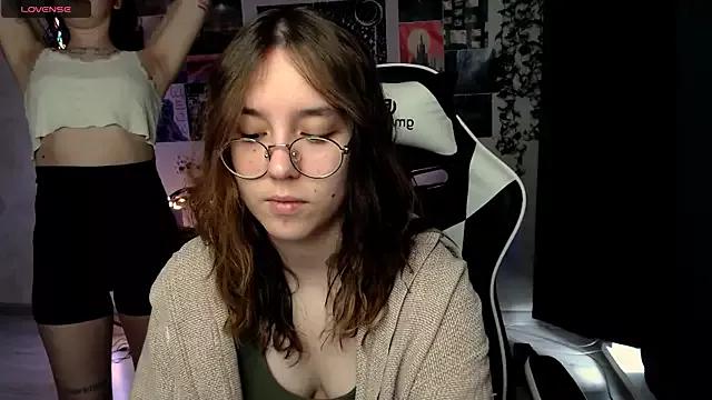 Mad beauty - checkout our excited streamers as they tease to their beloved melodies and slowly squirt for enjoyment to appease your wildest wishes.
