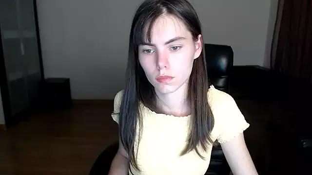 AmelieReve from StripChat is Freechat