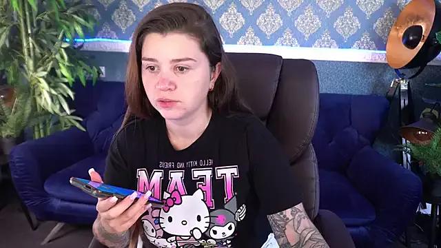 AmellyMilly from StripChat is Freechat
