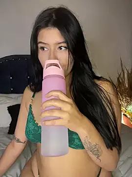 Mad beauty - checkout our excited streamers as they tease to their beloved melodies and slowly squirt for enjoyment to appease your wildest wishes.