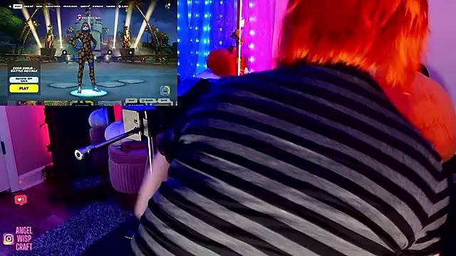 Mad beauty - checkout our excited streamers as they tease to their beloved melodies and slowly squirt for enjoyment to appease your wildest wishes.