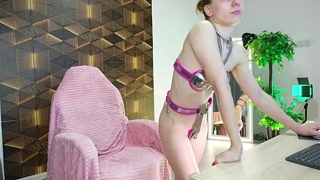 Mad beauty - checkout our excited streamers as they tease to their beloved melodies and slowly squirt for enjoyment to appease your wildest wishes.