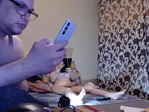 Mad beauty - checkout our excited streamers as they tease to their beloved melodies and slowly squirt for enjoyment to appease your wildest wishes.