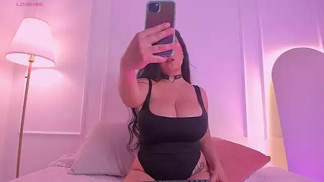 Photos of angelica_cross_ from StripChat is Freechat