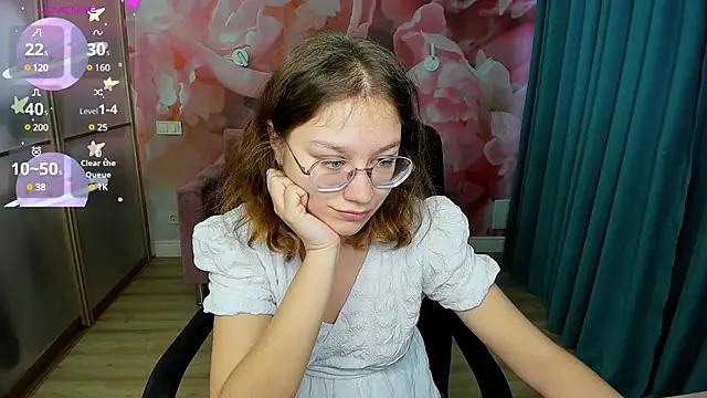 Mad beauty - checkout our excited streamers as they tease to their beloved melodies and slowly squirt for enjoyment to appease your wildest wishes.