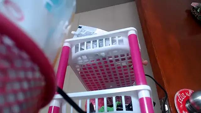 Angie_milf50 from StripChat is Freechat