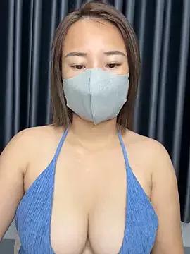 AnNa-99 from StripChat is Freechat