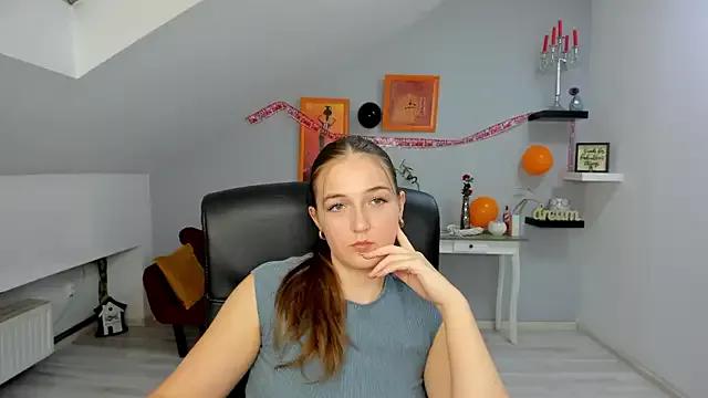 Mad beauty - checkout our excited streamers as they tease to their beloved melodies and slowly squirt for enjoyment to appease your wildest wishes.