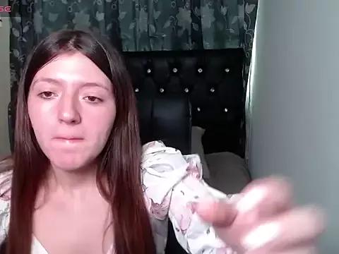 Annie-Dyke from StripChat is Freechat