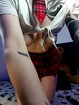 Annie_Berryy from StripChat is Freechat