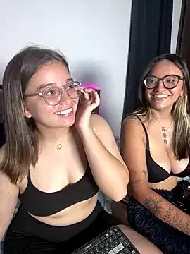 Mad beauty - checkout our excited streamers as they tease to their beloved melodies and slowly squirt for enjoyment to appease your wildest wishes.
