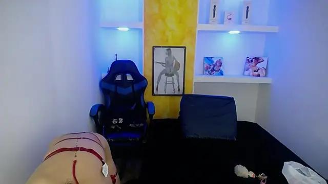 Mad beauty - checkout our excited streamers as they tease to their beloved melodies and slowly squirt for enjoyment to appease your wildest wishes.