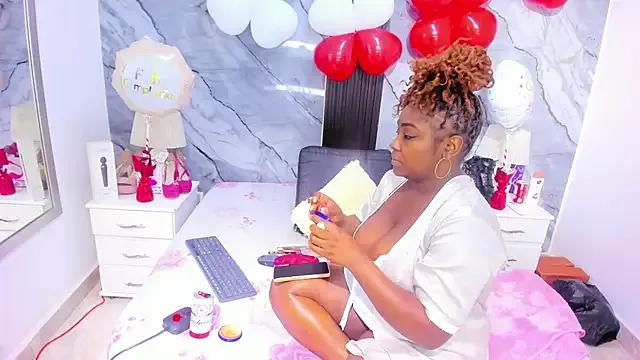 AnnyMyerss from StripChat