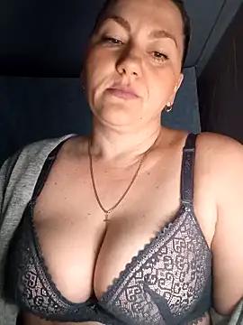 Ant0nina from StripChat is Freechat