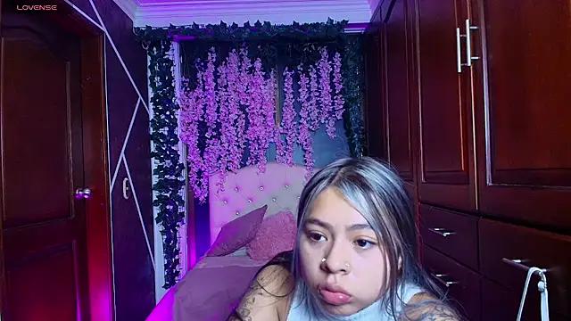 AntonellaRosee_ from StripChat is Freechat