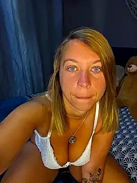 Photos of Aphrodite-22 from StripChat is Freechat