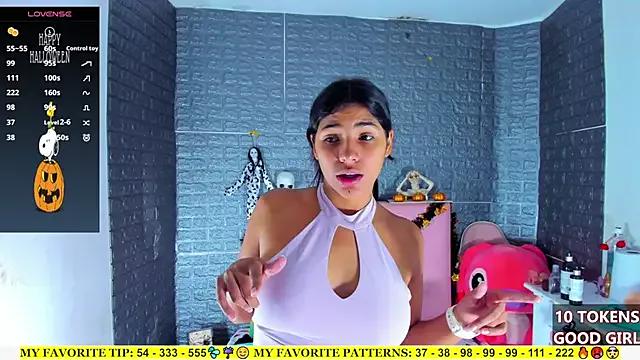 Mad beauty - checkout our excited streamers as they tease to their beloved melodies and slowly squirt for enjoyment to appease your wildest wishes.