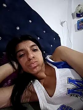 Ariell_Kieran from StripChat is Freechat