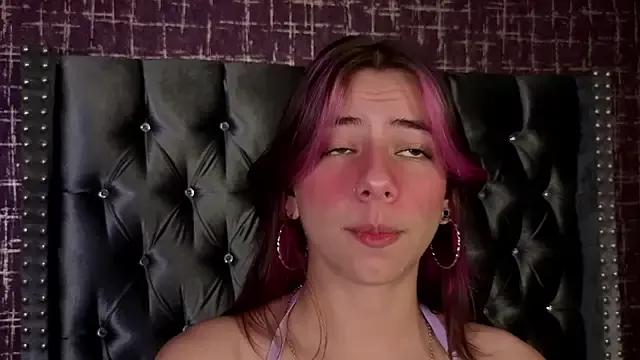 ArtemisaBlake from StripChat is Freechat